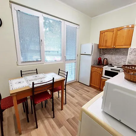 Apartamento за гости, ж.к. зорница , бл.9 Burgas