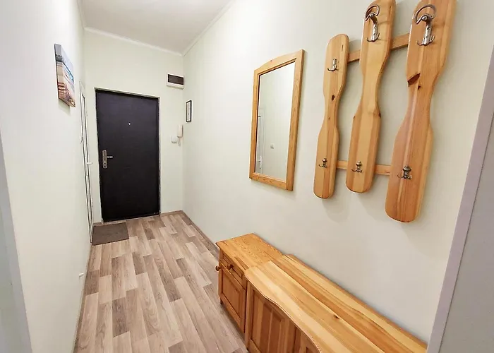 за гости, ж.к. зорница , бл.9 *